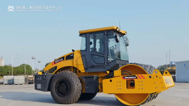 GYS142 Road Roller